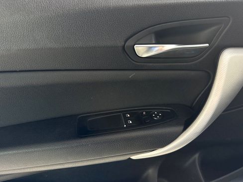 Used 2020 BMW 230i Coupe w/ M Sport Package image 12