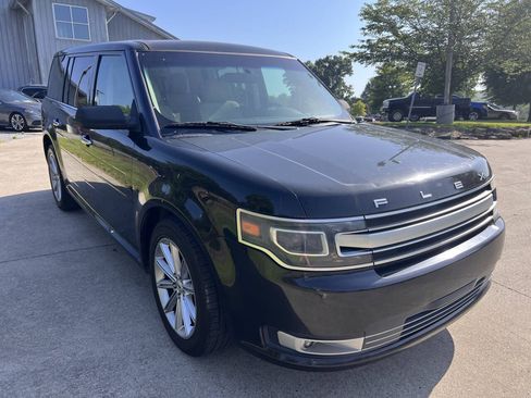Used 2014 Ford Flex Limited FWD image 2