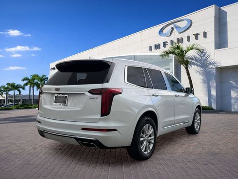 Used 2023 Cadillac XT6 Luxury FWD image 7
