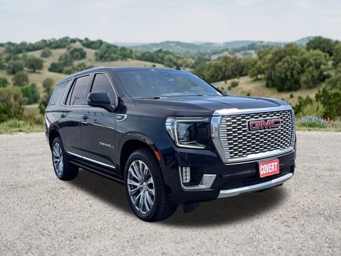 Used 2023 GMC Yukon Denali RWD image 7