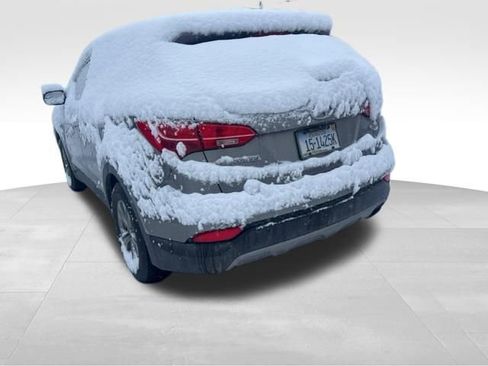 Used 2016 Hyundai Santa Fe Sport image 12