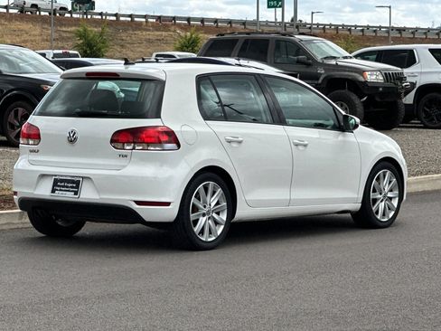 Used 2011 Volkswagen Golf TDI FWD image 3