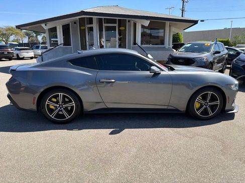 Used 2024 Ford Mustang Coupe RWD image 8