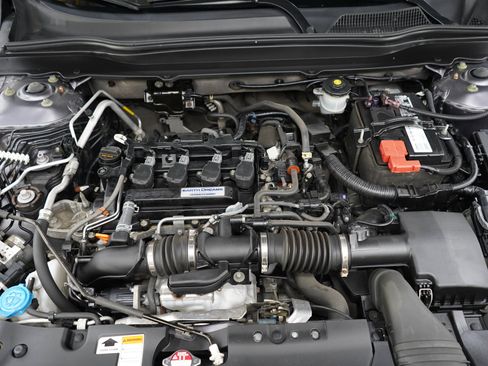Used 2019 Honda Accord Sport image 29