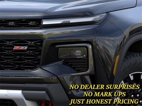 New 2026 Chevrolet Traverse Z71 w/ Enhanced Driving Package image 10