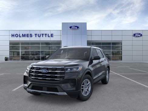New 2026 Ford Explorer Active AWD/4WD image 2