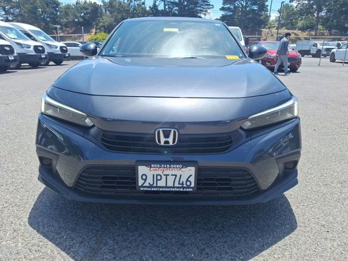 Used 2024 Honda Civic Sport image 2