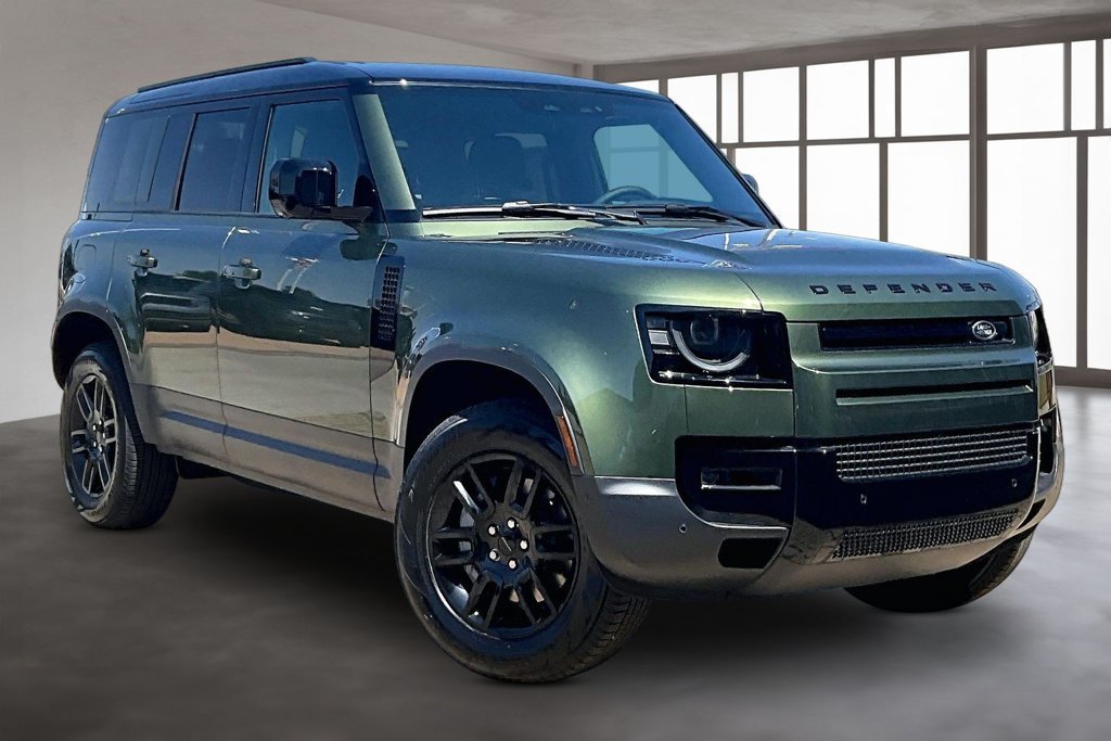 New 2026 Land Rover Defender 110 S AWD/4WD image 2