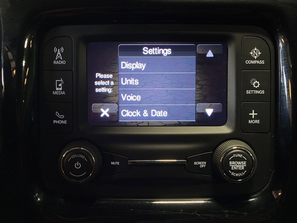 Used 2018 Jeep Compass Latitude AWD/4WD image 25