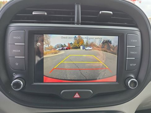 Used 2024 Kia Soul LX w/ Option Group 015 image 25