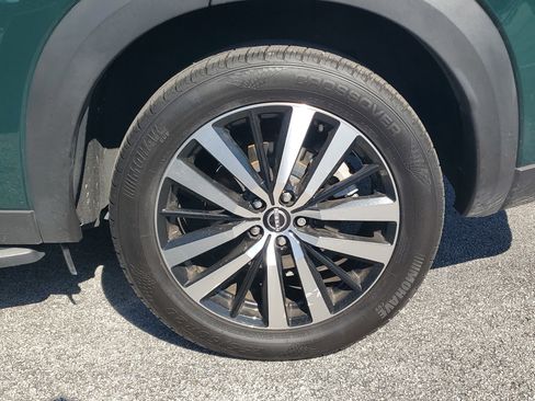 Certified 2023 Nissan Pathfinder Platinum w/ Lighting Package (N93) image 9