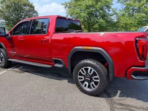 Certified 2022 GMC Sierra 2500 AT4 w/ AT4 Premium Plus Package AWD/4WD image 6