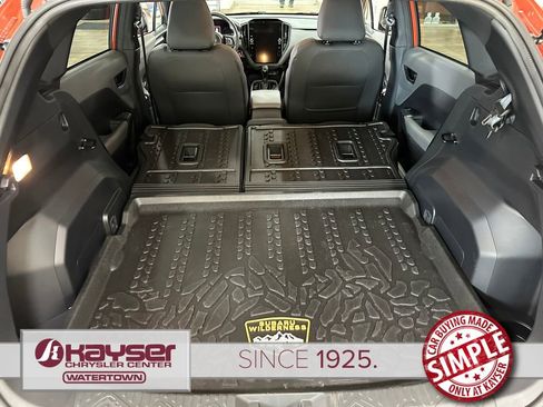 Used 2025 Subaru Crosstrek 2.5i Wilderness w/ Crosstrek Mirror Package AWD/4WD image 37