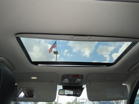 Used 2023 Kia Telluride EX FWD image 23