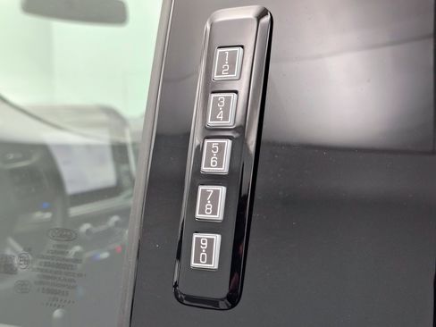 New 2026 Ford F350 Lariat AWD/4WD image 23