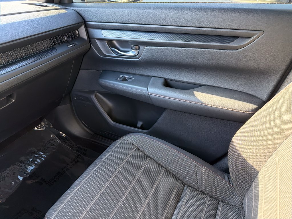 Used 2023 Honda CR-V Sport image 30