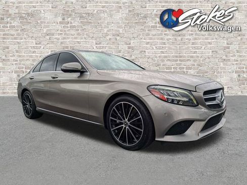 Used 2020 Mercedes-Benz C 300 Sedan image 2