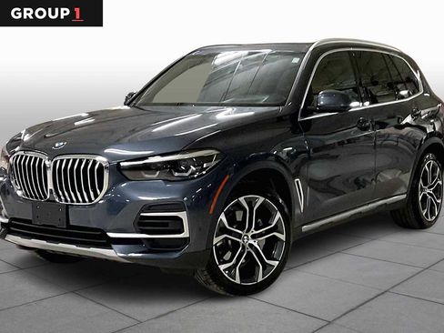 Certified 2022 BMW X5 sDrive40i w/ Premium Package image 1