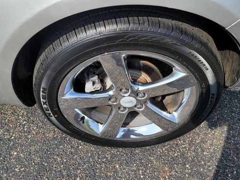 Used 2007 Pontiac Solstice Convertible w/ Premium Package RWD image 9