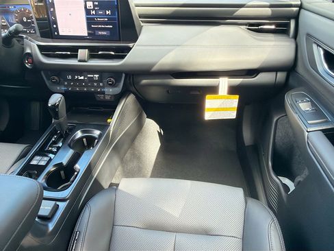 New 2026 Subaru Outback Touring XT image 18