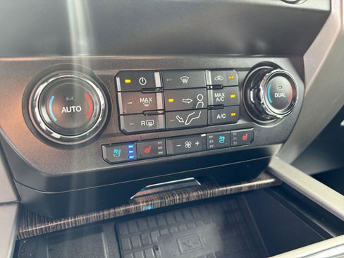 Used 2020 Ford F250 Lariat AWD/4WD image 30