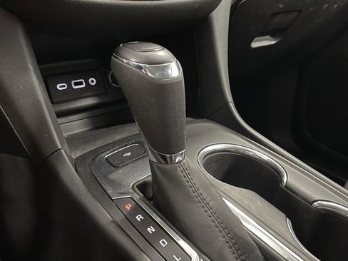 Used 2019 Chevrolet Equinox LT image 20