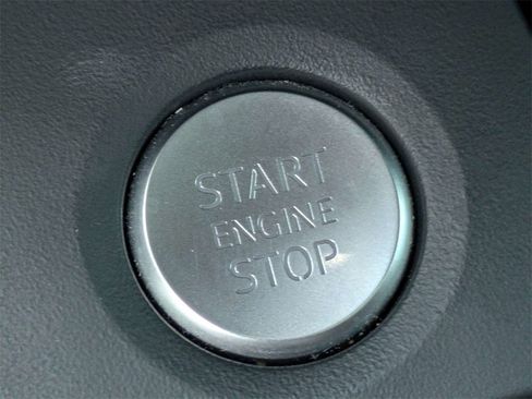 Used 2023 Audi Q5 2.0T Premium w/ Convenience Package image 29