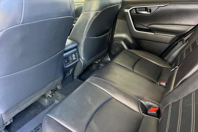 Certified 2022 Toyota RAV4 XLE Premium FWD image 4