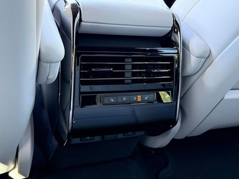 New 2026 Land Rover Range Rover Sport SE AWD/4WD image 34