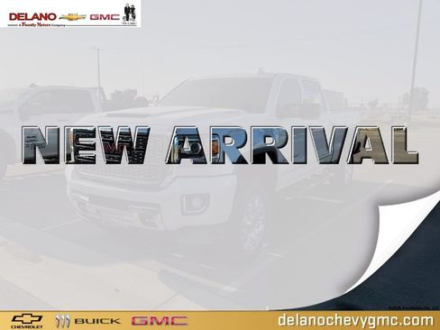 Used 2019 GMC Sierra 2500 Denali w/ Duramax Plus Package AWD/4WD image 1