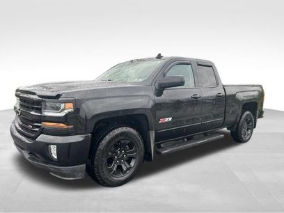Used 2018 Chevrolet Silverado 1500 LT w/ Midnight Edition