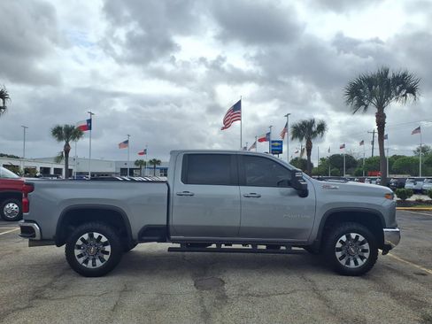 Used 2024 Chevrolet Silverado 2500 LT w/ All Star Edition image 21