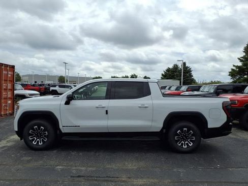 New 2026 GMC Sierra EV Elevation AWD/4WD image 9