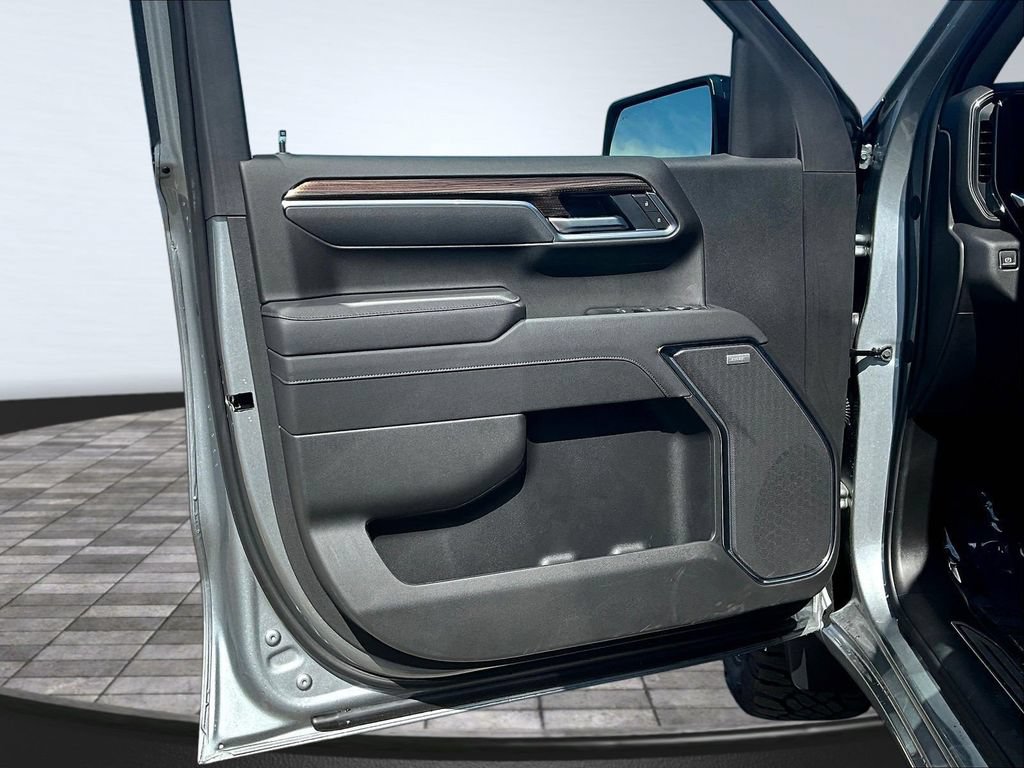 New 2026 Chevrolet Silverado 1500 RST w/ Safety Package AWD/4WD image 21