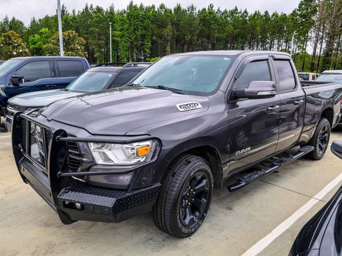 Used 2020 RAM 1500 Big Horn AWD/4WD image 1