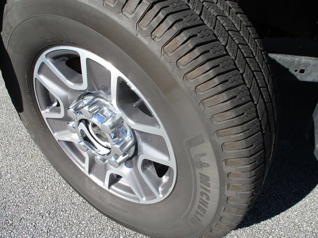 Used 2023 Ford F350 Lariat w/ Lariat Ultimate Package AWD/4WD image 20