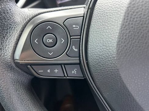 Used 2023 Toyota Corolla LE FWD image 17