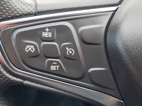 Used 2021 Chevrolet Malibu LT image 12