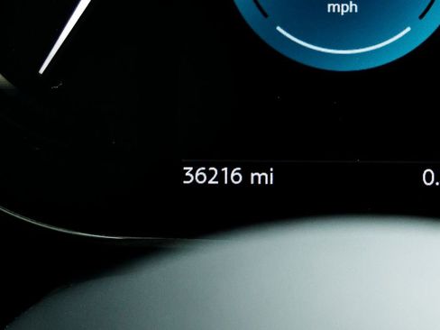 Used 2024 MINI Cooper 2-Door Hardtop FWD image 27