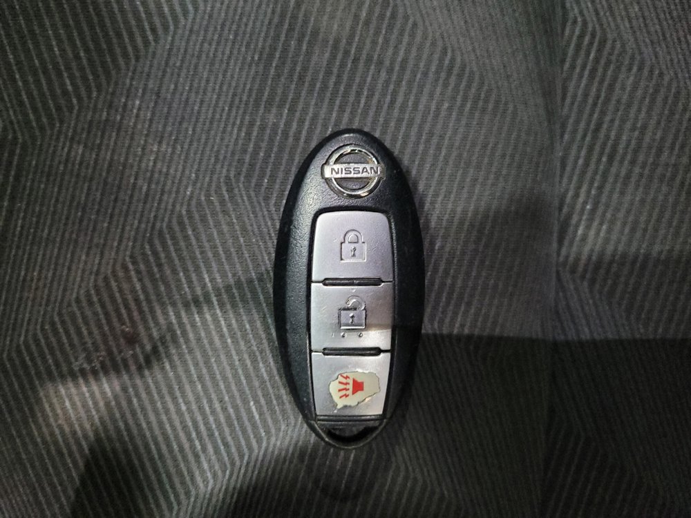 Used 2016 Nissan Rogue SV AWD/4WD image 32