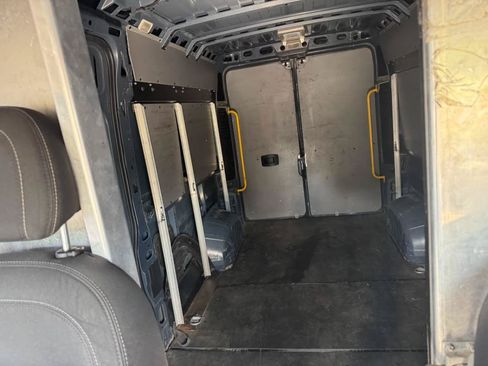 Used 2019 RAM ProMaster 2500 FWD image 11