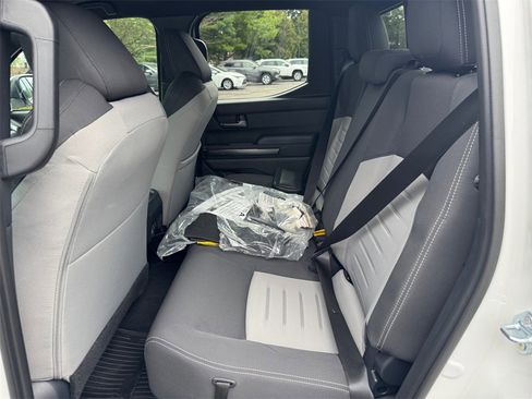 Used 2024 Toyota Tacoma TRD Sport image 18