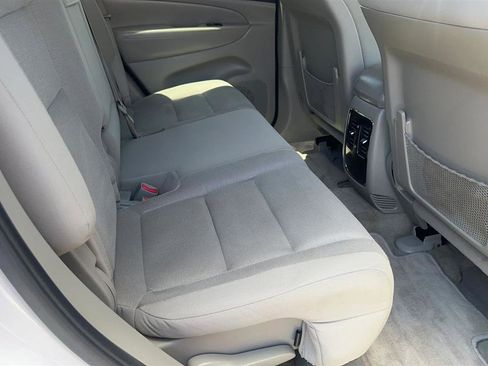 Used 2012 Jeep Grand Cherokee Laredo w/ Laredo E Group AWD/4WD image 41