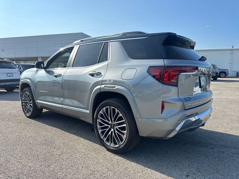 Used 2026 GMC Terrain Denali AWD/4WD image 4