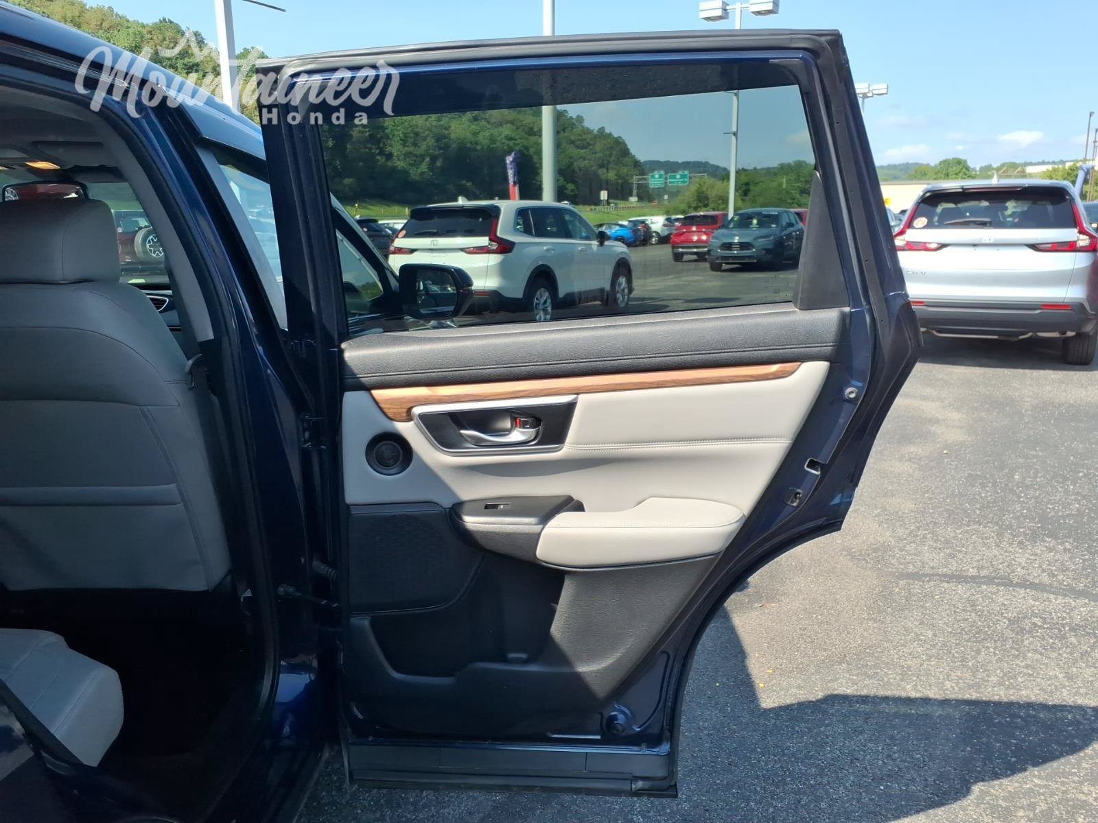 Used 2018 Honda CR-V EX-L image 19
