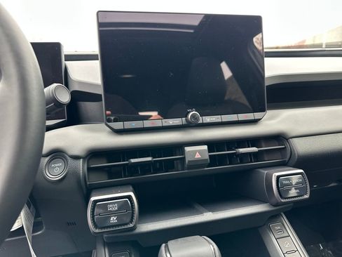 New 2026 Toyota RAV4 SE image 22