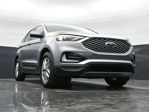 Used 2024 Ford Edge SEL AWD/4WD image 40