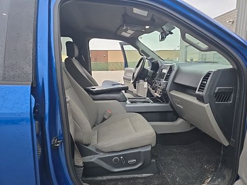 Used 2018 Ford F150 XLT w/ Equipment Group 302A Luxury image 11