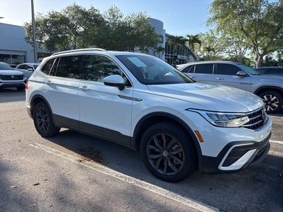 Certified 2023 Volkswagen Tiguan SE w/ Panoramic Sunroof Package