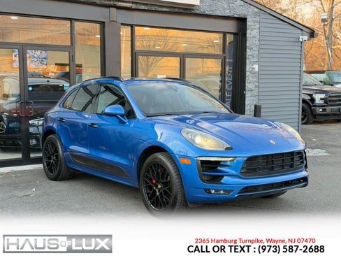 Used 2017 Porsche Macan GTS w/ Premium Package Plus image 7